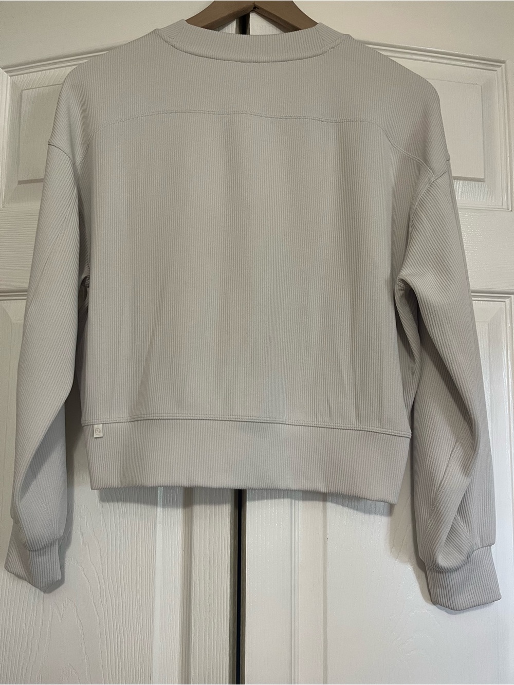 Lululemon Ribbed Crewneck - Picture 2 of 4